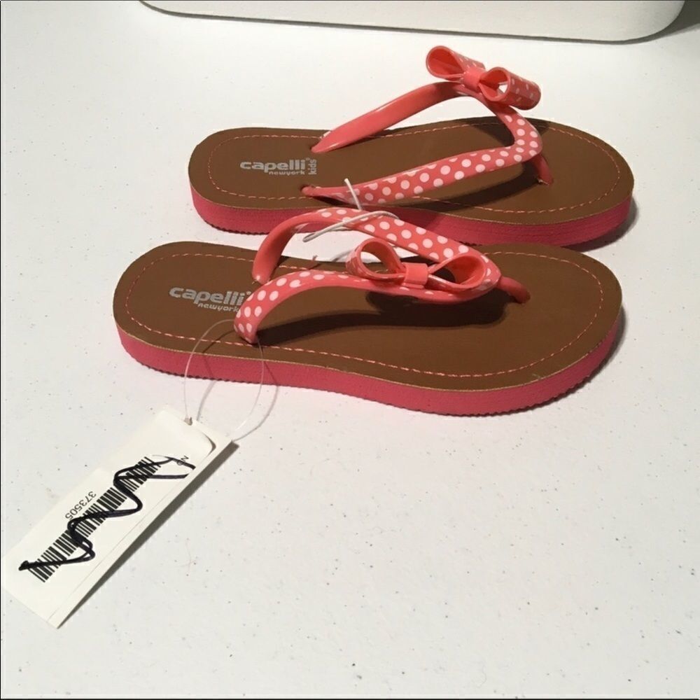 Capelli New York Polka Dot Bow Flip Flops (A12)